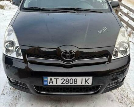 Черный Тойота Королла Версо, объемом двигателя 2.2 л и пробегом 218 тыс. км за 6500 $, фото 1 на Automoto.ua