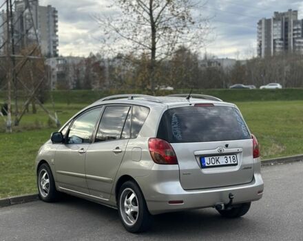 Коричневий Тойота Королла Версо, об'ємом двигуна 2 л та пробігом 293 тис. км за 2000 $, фото 2 на Automoto.ua