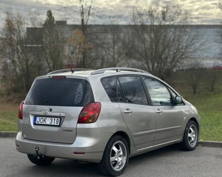 Коричневий Тойота Королла Версо, об'ємом двигуна 2 л та пробігом 293 тис. км за 2000 $, фото 3 на Automoto.ua