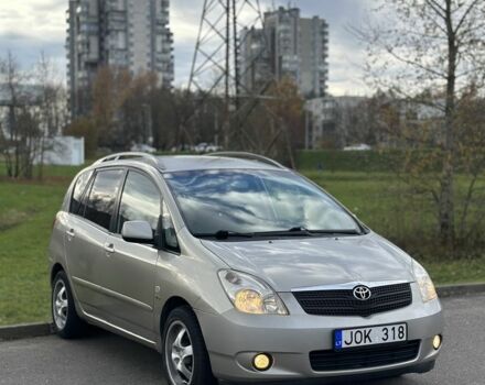 Коричневий Тойота Королла Версо, об'ємом двигуна 2 л та пробігом 293 тис. км за 2000 $, фото 1 на Automoto.ua