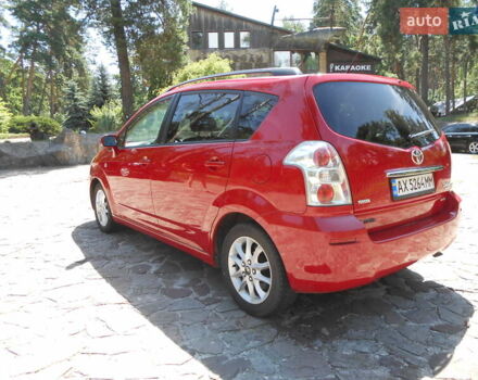 Красный Тойота Королла Версо, объемом двигателя 2.23 л и пробегом 198 тыс. км за 8200 $, фото 4 на Automoto.ua