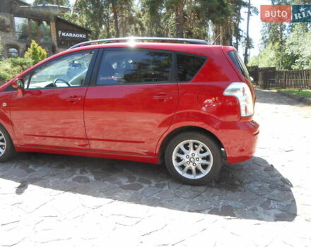 Красный Тойота Королла Версо, объемом двигателя 2.23 л и пробегом 198 тыс. км за 8200 $, фото 3 на Automoto.ua