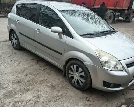 Тойота Королла Версо, объемом двигателя 1.8 л и пробегом 280 тыс. км за 5200 $, фото 1 на Automoto.ua