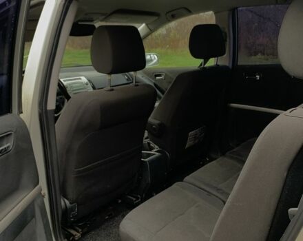 Серый Тойота Королла Версо, объемом двигателя 2 л и пробегом 243 тыс. км за 4800 $, фото 5 на Automoto.ua