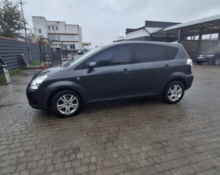 Сірий Тойота Королла Версо, об'ємом двигуна 2.2 л та пробігом 330 тис. км за 6800 $, фото 2 на Automoto.ua