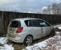 Серый Тойота Королла Версо, объемом двигателя 1.6 л и пробегом 350 тыс. км за 1500 $, фото 4 на Automoto.ua