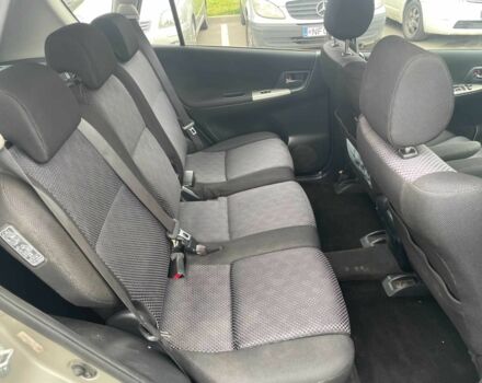 Сірий Тойота Королла Версо, об'ємом двигуна 2 л та пробігом 206 тис. км за 3250 $, фото 17 на Automoto.ua