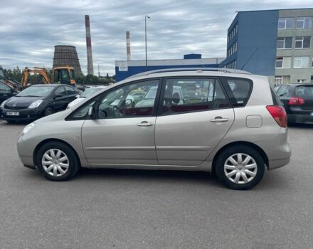 Сірий Тойота Королла Версо, об'ємом двигуна 2 л та пробігом 206 тис. км за 3250 $, фото 8 на Automoto.ua