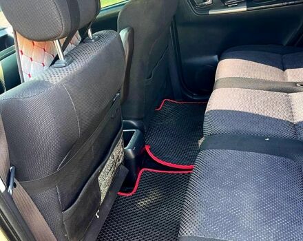 Серый Тойота Королла Версо, объемом двигателя 1.8 л и пробегом 324 тыс. км за 4600 $, фото 3 на Automoto.ua