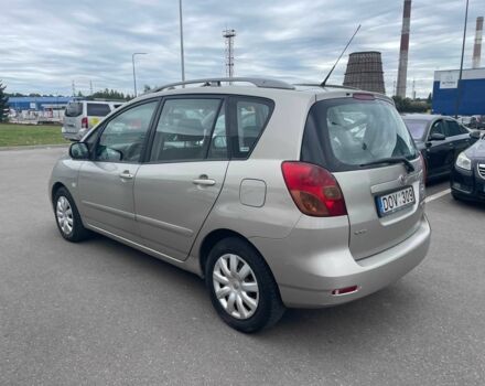 Сірий Тойота Королла Версо, об'ємом двигуна 2 л та пробігом 206 тис. км за 3250 $, фото 7 на Automoto.ua