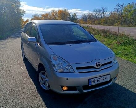 Серый Тойота Королла Версо, объемом двигателя 2 л и пробегом 0 тыс. км за 4950 $, фото 11 на Automoto.ua