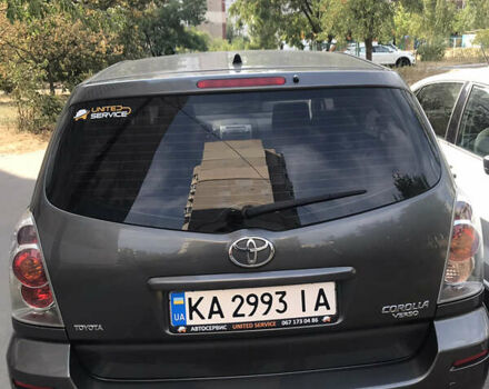 Тойота Королла Версо 2004 у Києві на Automoto.ua Сірий Тойота Королла Версо, об'ємом двигуна 1.8 л та пробігом 222 тис. км за 7000 $, фото 5 на Automoto.ua