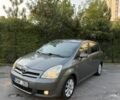 Сірий Тойота Королла Версо, об'ємом двигуна 2 л та пробігом 315 тис. км за 2402 $, фото 1 на Automoto.ua