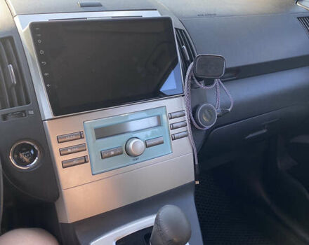 Тойота Королла Версо 2004 у Києві на Automoto.ua Сірий Тойота Королла Версо, об'ємом двигуна 1.8 л та пробігом 222 тис. км за 7000 $, фото 3 на Automoto.ua