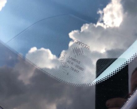 Серый Тойота Королла Версо, объемом двигателя 2 л и пробегом 287 тыс. км за 5750 $, фото 9 на Automoto.ua