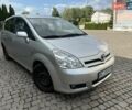 Сірий Тойота Королла Версо, об'ємом двигуна 2 л та пробігом 225 тис. км за 5100 $, фото 3 на Automoto.ua