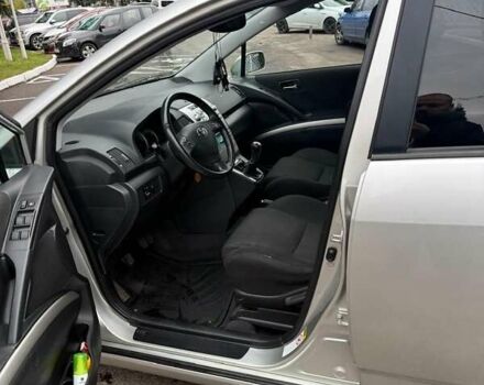 Серый Тойота Королла Версо, объемом двигателя 1.6 л и пробегом 217 тыс. км за 5600 $, фото 7 на Automoto.ua