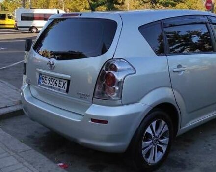 Серый Тойота Королла Версо, объемом двигателя 2 л и пробегом 400 тыс. км за 6300 $, фото 4 на Automoto.ua