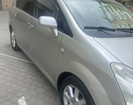 Сірий Тойота Королла Версо, об'ємом двигуна 2.2 л та пробігом 287 тис. км за 5800 $, фото 2 на Automoto.ua