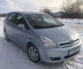 Сірий Тойота Королла Версо, об'ємом двигуна 1.79 л та пробігом 251 тис. км за 5500 $, фото 1 на Automoto.ua