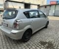 Сірий Тойота Королла Версо, об'ємом двигуна 2 л та пробігом 225 тис. км за 5100 $, фото 6 на Automoto.ua