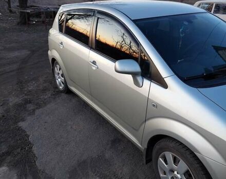 Серый Тойота Королла Версо, объемом двигателя 1.79 л и пробегом 247 тыс. км за 7900 $, фото 7 на Automoto.ua