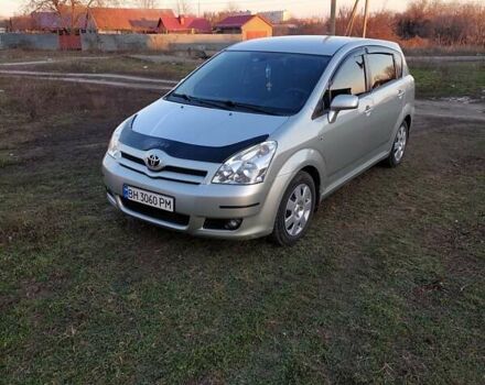 Серый Тойота Королла Версо, объемом двигателя 1.79 л и пробегом 247 тыс. км за 7900 $, фото 8 на Automoto.ua