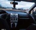 Серый Тойота Королла Версо, объемом двигателя 2 л и пробегом 370 тыс. км за 3477 $, фото 6 на Automoto.ua