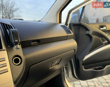 Серый Тойота Королла Версо, объемом двигателя 2.2 л и пробегом 268 тыс. км за 7850 $, фото 43 на Automoto.ua