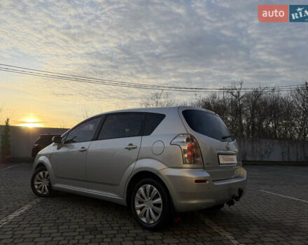 Серый Тойота Королла Версо, объемом двигателя 2.2 л и пробегом 268 тыс. км за 7850 $, фото 15 на Automoto.ua