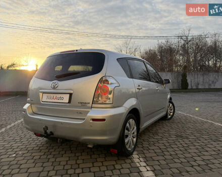 Серый Тойота Королла Версо, объемом двигателя 2.2 л и пробегом 268 тыс. км за 7850 $, фото 11 на Automoto.ua