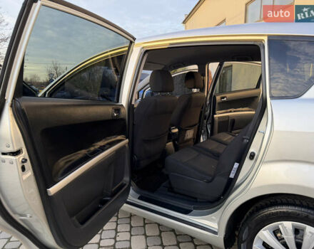 Серый Тойота Королла Версо, объемом двигателя 2.2 л и пробегом 268 тыс. км за 7850 $, фото 22 на Automoto.ua