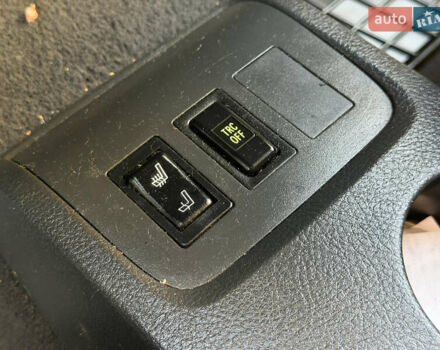 Серый Тойота Королла Версо, объемом двигателя 2.2 л и пробегом 268 тыс. км за 7850 $, фото 44 на Automoto.ua