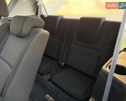 Серый Тойота Королла Версо, объемом двигателя 2.2 л и пробегом 268 тыс. км за 7850 $, фото 26 на Automoto.ua