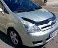Сірий Тойота Королла Версо, об'ємом двигуна 1.8 л та пробігом 253 тис. км за 6500 $, фото 1 на Automoto.ua
