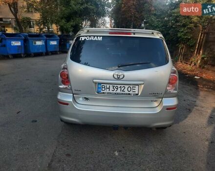 Серый Тойота Королла Версо, объемом двигателя 2.2 л и пробегом 230 тыс. км за 7200 $, фото 2 на Automoto.ua