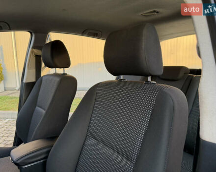 Серый Тойота Королла Версо, объемом двигателя 2.2 л и пробегом 268 тыс. км за 7850 $, фото 33 на Automoto.ua