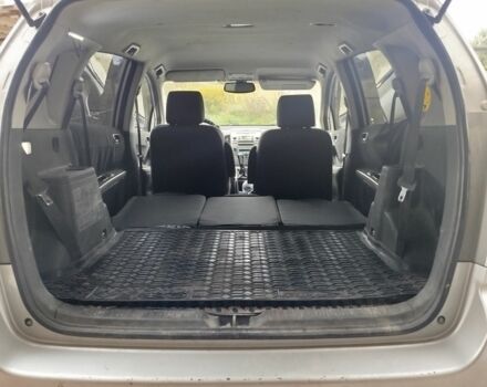 Серый Тойота Королла Версо, объемом двигателя 1.6 л и пробегом 32 тыс. км за 5700 $, фото 4 на Automoto.ua