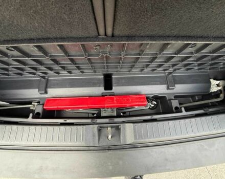 Серый Тойота Королла Версо, объемом двигателя 2.2 л и пробегом 214 тыс. км за 6800 $, фото 1 на Automoto.ua