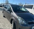Сірий Тойота Королла Версо, об'ємом двигуна 2.2 л та пробігом 350 тис. км за 4800 $, фото 1 на Automoto.ua