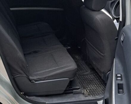 Серый Тойота Королла Версо, объемом двигателя 2.2 л и пробегом 480 тыс. км за 5500 $, фото 3 на Automoto.ua