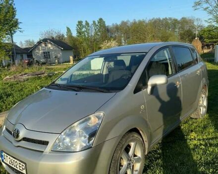 Сірий Тойота Королла Версо, об'ємом двигуна 2.2 л та пробігом 229 тис. км за 6500 $, фото 9 на Automoto.ua
