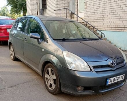 Сірий Тойота Королла Версо, об'ємом двигуна 2.2 л та пробігом 280 тис. км за 3000 $, фото 2 на Automoto.ua