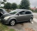 Сірий Тойота Королла Версо, об'ємом двигуна 2 л та пробігом 280 тис. км за 2500 $, фото 4 на Automoto.ua