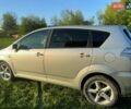 Сірий Тойота Королла Версо, об'ємом двигуна 2.2 л та пробігом 229 тис. км за 6500 $, фото 1 на Automoto.ua