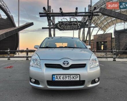 Серый Тойота Королла Версо, объемом двигателя 2.2 л и пробегом 197 тыс. км за 7300 $, фото 19 на Automoto.ua