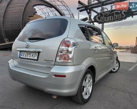 Серый Тойота Королла Версо, объемом двигателя 2.2 л и пробегом 197 тыс. км за 7300 $, фото 11 на Automoto.ua