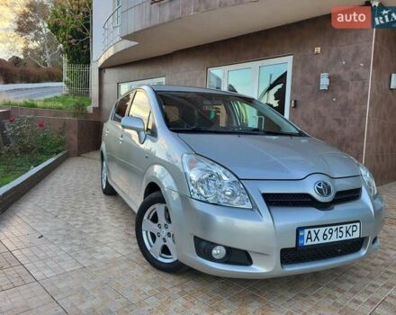 Серый Тойота Королла Версо, объемом двигателя 2.2 л и пробегом 197 тыс. км за 7300 $, фото 69 на Automoto.ua