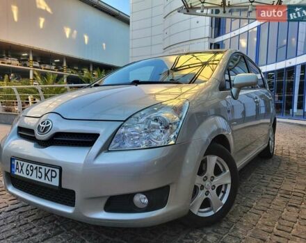 Серый Тойота Королла Версо, объемом двигателя 2.2 л и пробегом 197 тыс. км за 7300 $, фото 96 на Automoto.ua