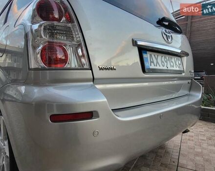 Серый Тойота Королла Версо, объемом двигателя 2.2 л и пробегом 197 тыс. км за 7300 $, фото 23 на Automoto.ua